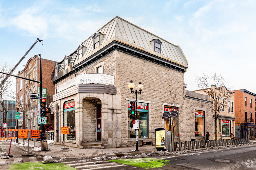 Primary Photo Of 3780 Rue Saint-Denis, Montréal Storefront Retail Residential For Sale