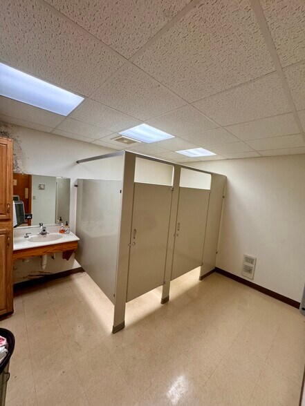 More Photos Of 5322 PA Route -873, Schnecksville Flex For Sale
