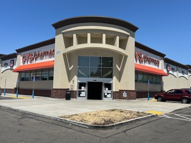 More Photos Of 4713-4733 Quail Lakes Dr, Stockton Unknown For Lease