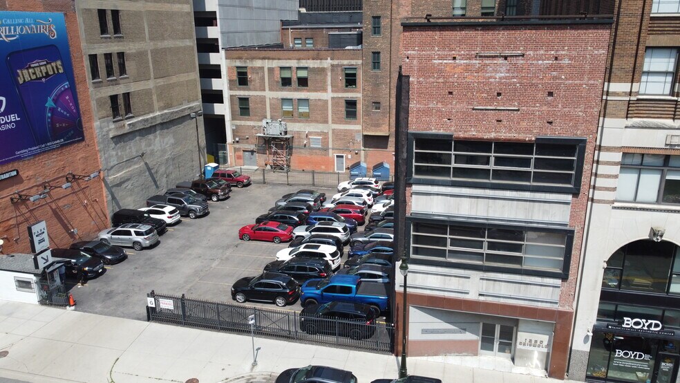 More Photos Of 1250 Griswold St, Detroit Office For Lease