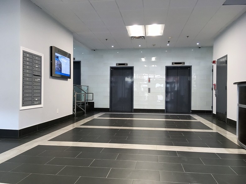 More Photos Of 6-10 Gramatan Ave, Mount Vernon Office For Lease