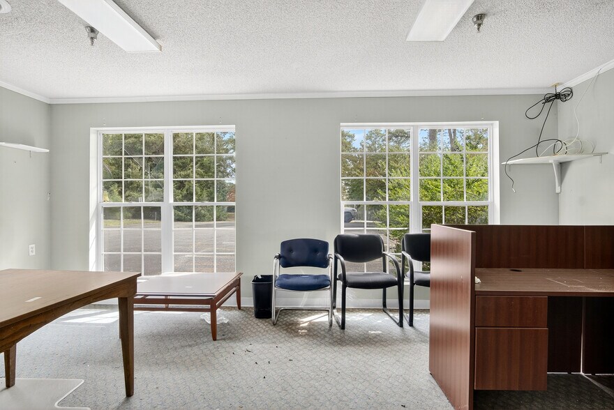 More Photos Of 306 S Allen Rd, Wake Forest Apartments For Sale
