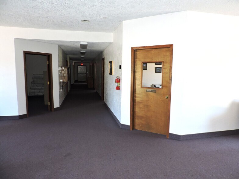 More Photos Of 940 W Main St, Sheridan Religious Facility For Sale