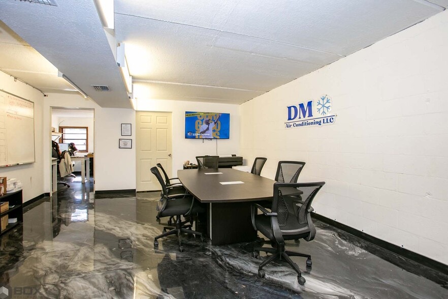 More Photos Of 1769-1791 Blount Rd, Pompano Beach Warehouse For Sale