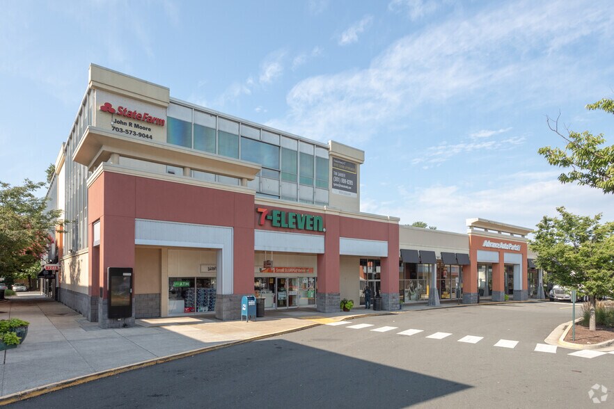 More Photos Of 7263 Arlington Blvd, Falls Church Unknown For Lease