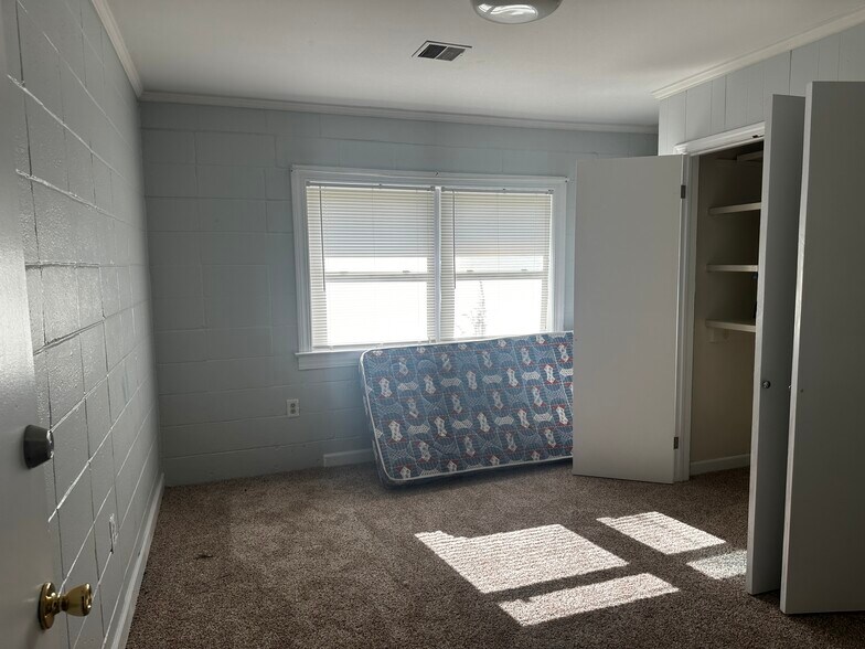 More Photos Of 500 Weston Rd, Creswell Land For Sale