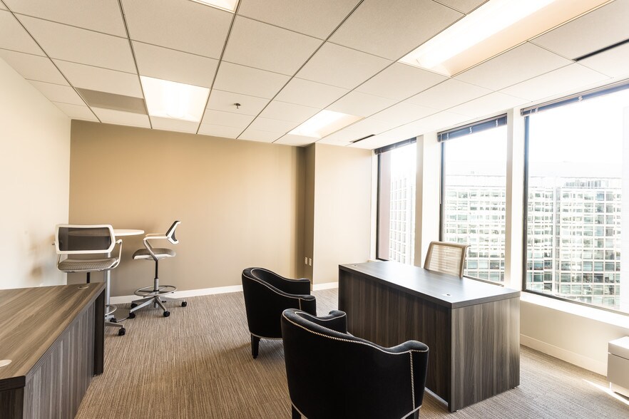 More Photos Of 1025 Connecticut Ave NW, Washington Coworking Space