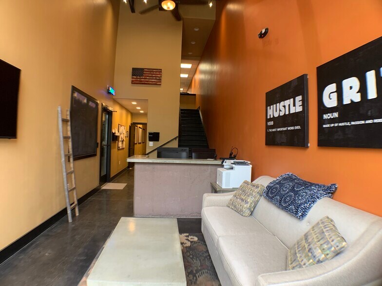 More Photos Of 37224 E Richardson Ln, Purcellville Warehouse For Sale