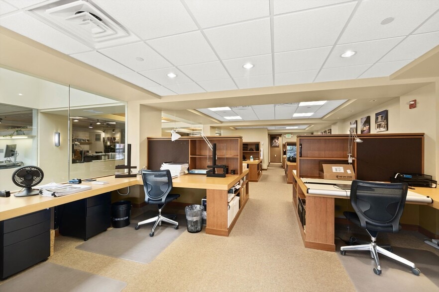 More Photos Of , Carbondale Office For Sale