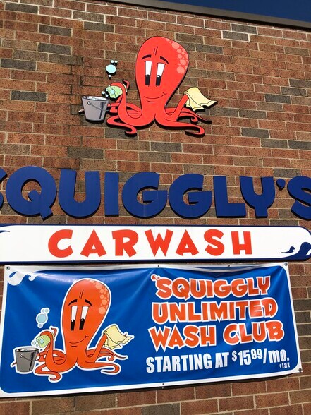 More Photos Of 2415 Maple Ave, Zanesville Carwash For Sale