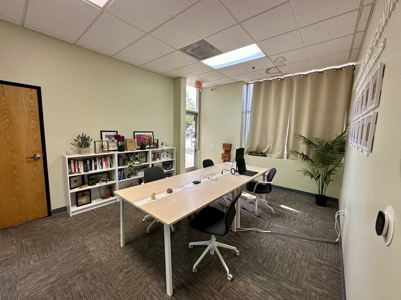 More Photos Of 1025 N Shepard St, Anaheim Warehouse For Sale