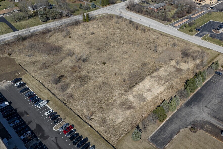 More Photos Of Corporate Dr @ Corporate Drive, Waukesha Land For Sale