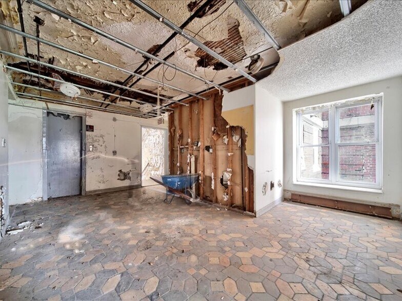 More Photos Of 280 Richton St, Highland Park Apartments For Sale