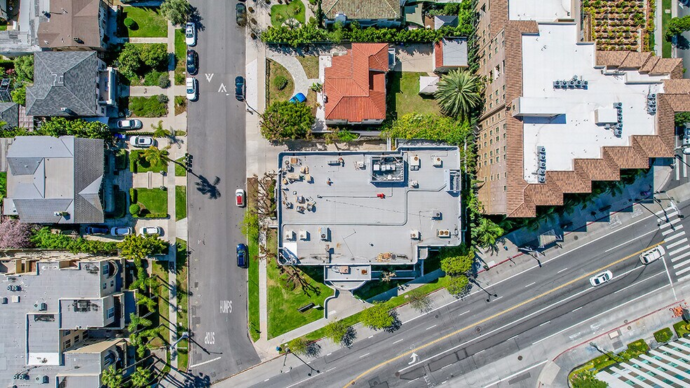 More Photos Of 4160 Wilshire Blvd, Los Angeles Medical For Lease