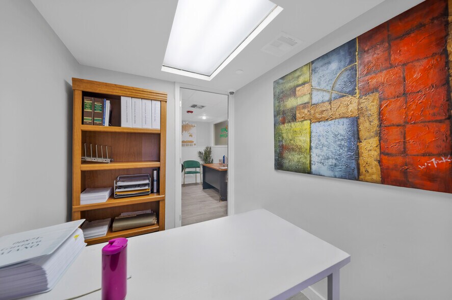 More Photos Of 4011 W Flagler St, Miami Loft Creative Space For Lease