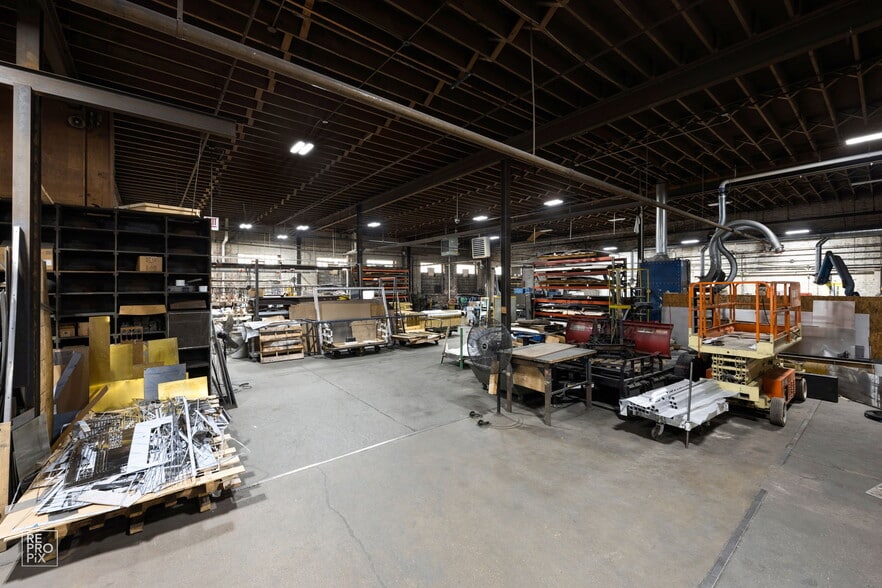 More Photos Of 2444 N Pulaski Rd, Chicago Warehouse For Sale