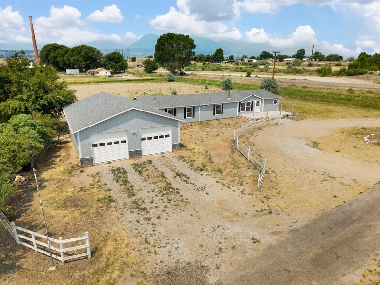 More Photos Of 7522 County Road 151, Salida Industrial For Sale