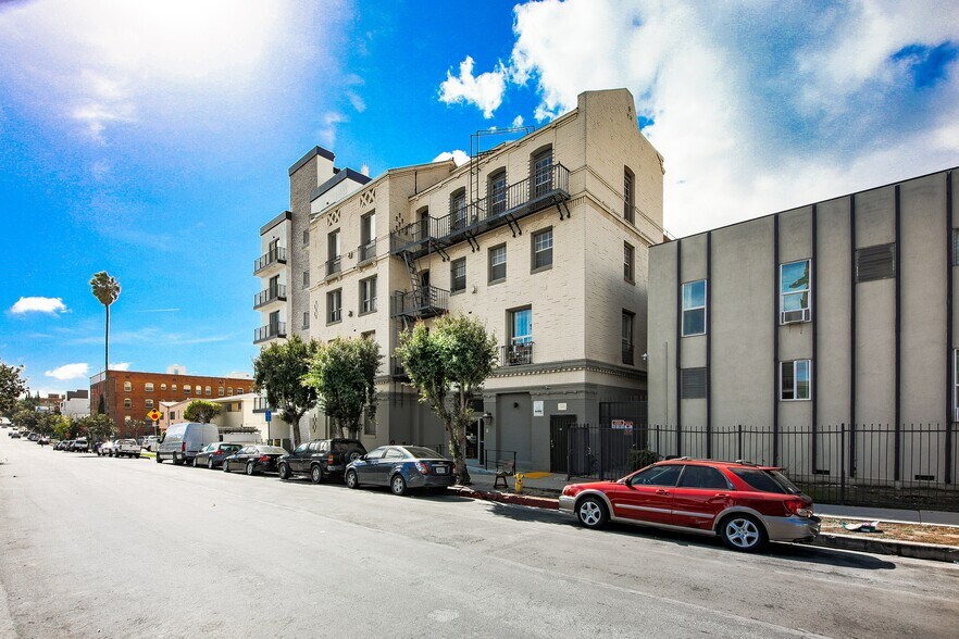 More Photos Of 839 S St. Andrews Pl, Los Angeles Apartments For Sale