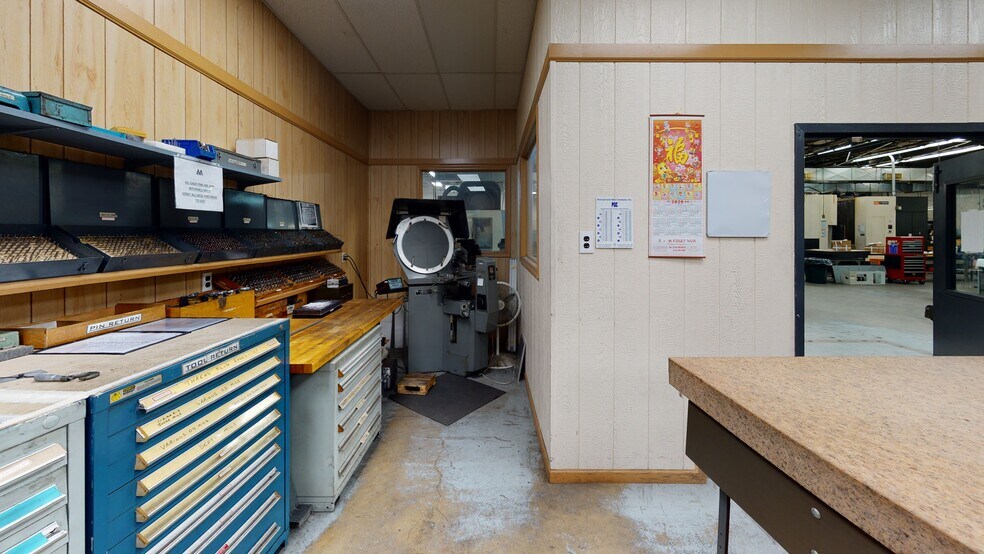 More Photos Of 1085 Industrial Blvd, Southampton Manufacturing For Sale