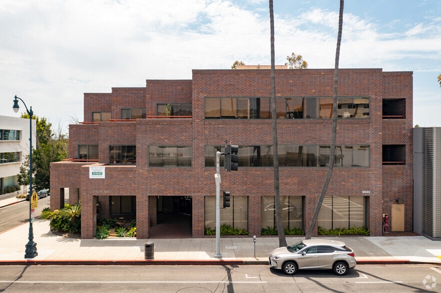 More Photos Of 8840 Wilshire Blvd, Beverly Hills Office For Lease