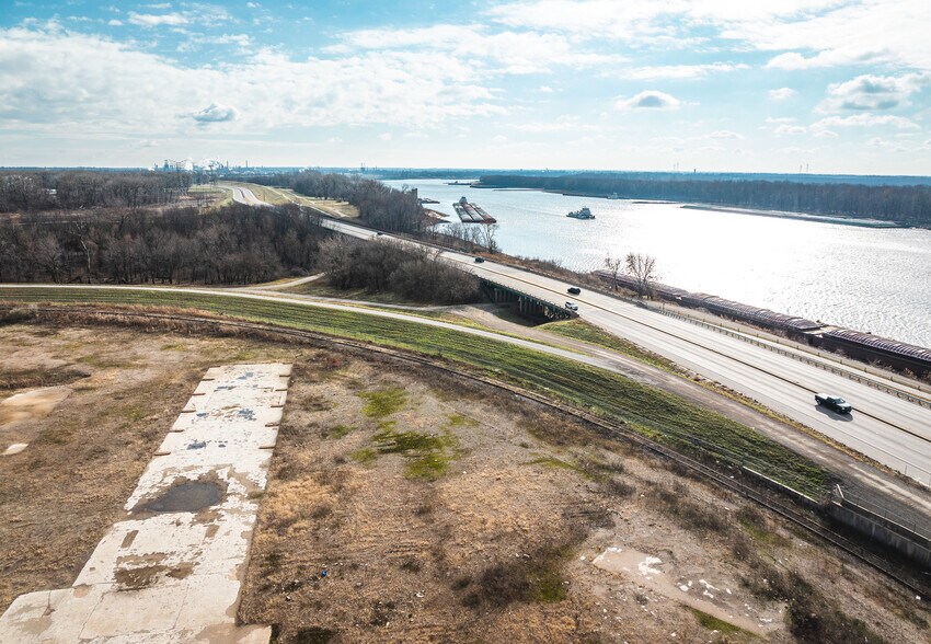 More Photos Of Chessen Ln, East Alton Land For Lease