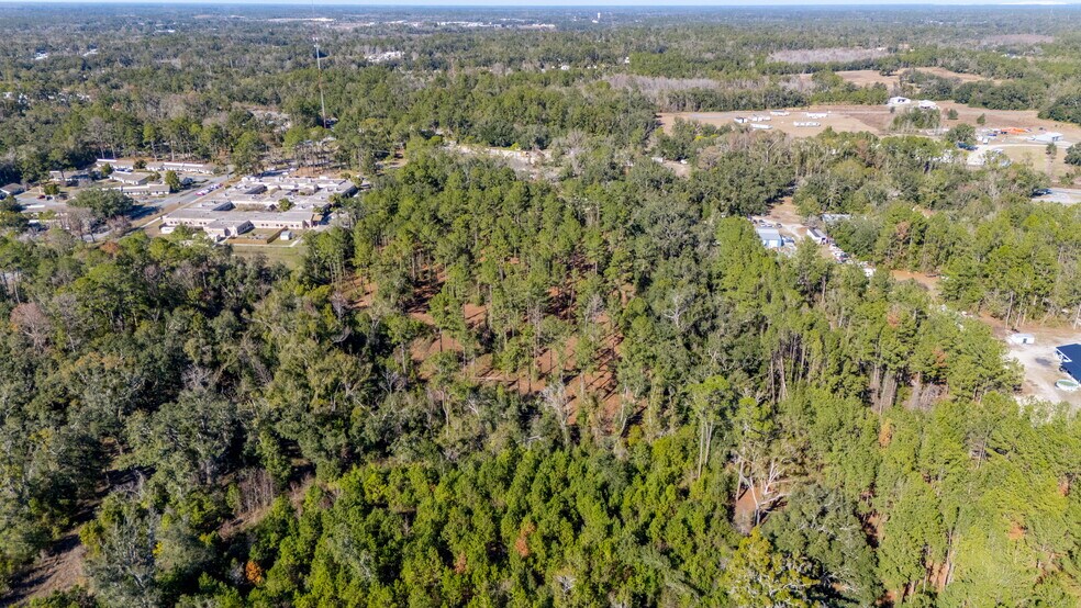 More Photos Of SE Helvenston St., Live Oak Land For Sale