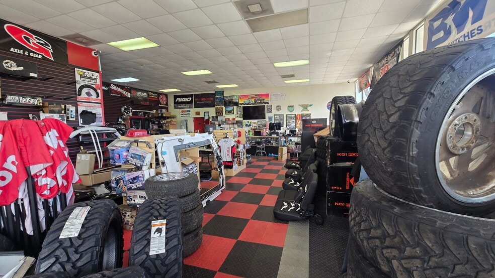 More Photos Of 12490 Belcher Rd S, Largo Showroom For Sale