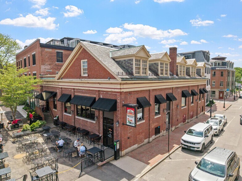 More Photos Of 172 Hanover St, Portsmouth Restaurant For Sale