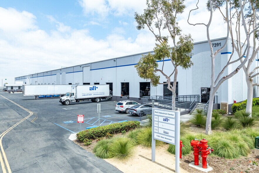 Primary Photo Of 7391 Heil Ave, Huntington Beach Warehouse For Lease