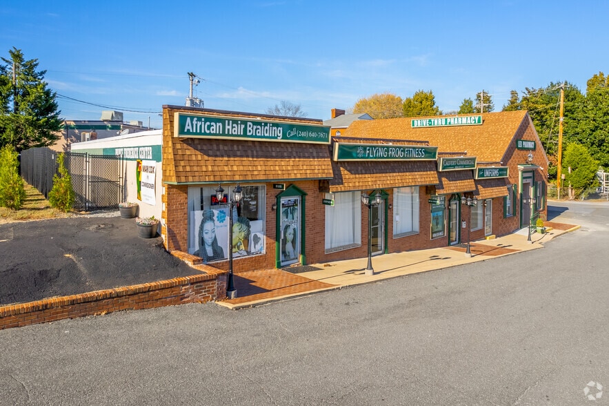 More Photos Of 24 Solomons Island Rd S, Prince Frederick Freestanding For Lease