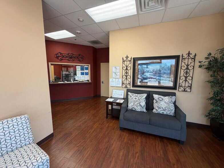 More Photos Of 151 Industrial Dr E, Sulphur Springs Freestanding For Lease