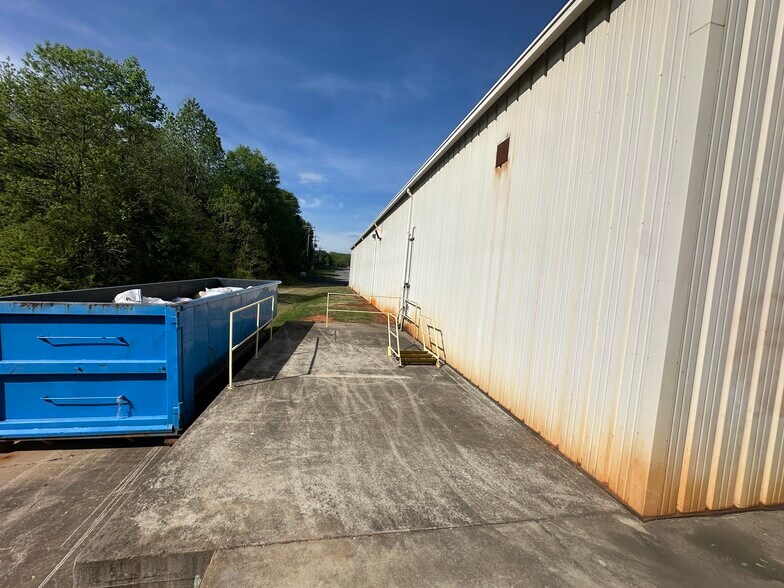 More Photos Of 4377 Dallas Cherryville Hwy, Bessemer City Industrial For Lease