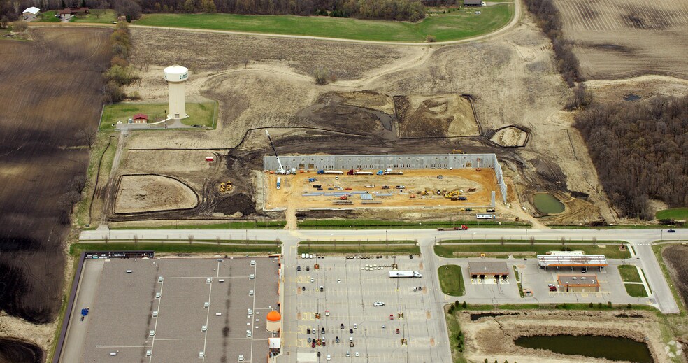 More Photos Of 2100 Commerce Dr, Carver Light Manufacturing For Lease