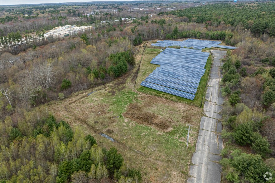 More Photos Of 147 Old W St, West Bridgewater Distribution For Lease