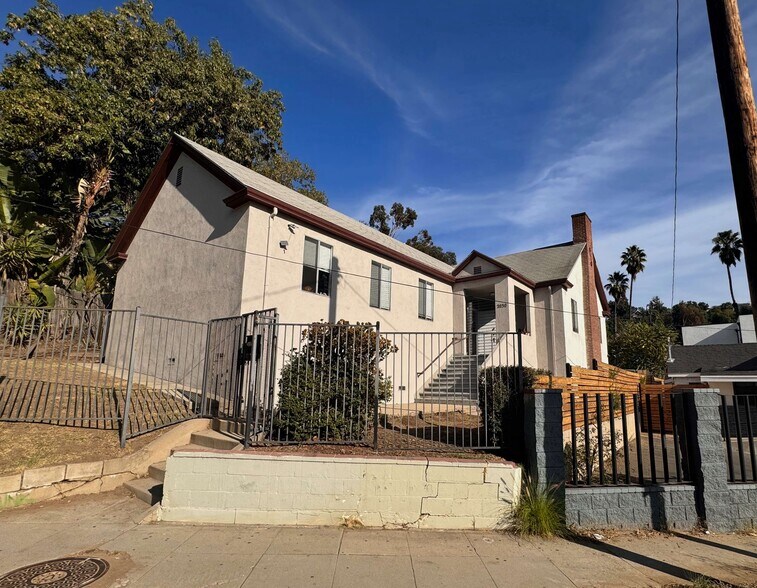 More Photos Of 2030 Glendale Blvd, Los Angeles Religious Facility For Sale