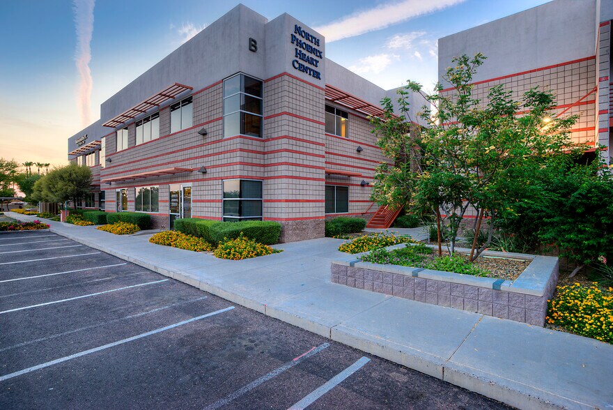 More Photos Of 16222 N 59th Ave, Glendale Medical For Sale