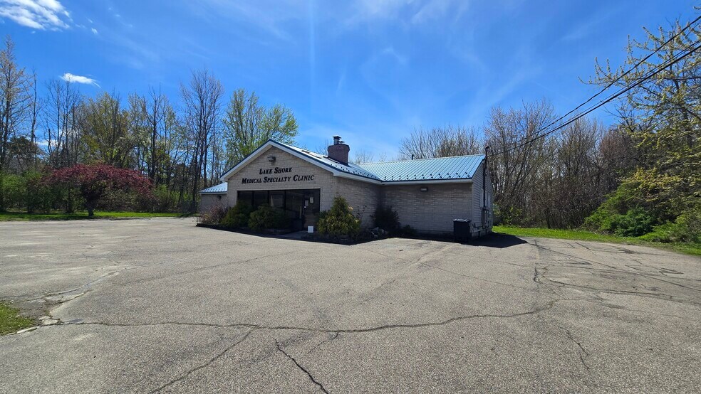 More Photos Of 12655 Seneca Rd, Irving Medical For Sale