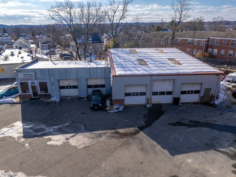 Primary Photo Of 4010 Southwestern Blvd, Baltimore Service For Sale