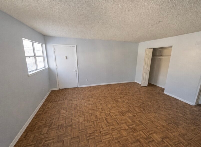 More Photos Of 44 Angel Dr, Waterbury Multifamily For Sale