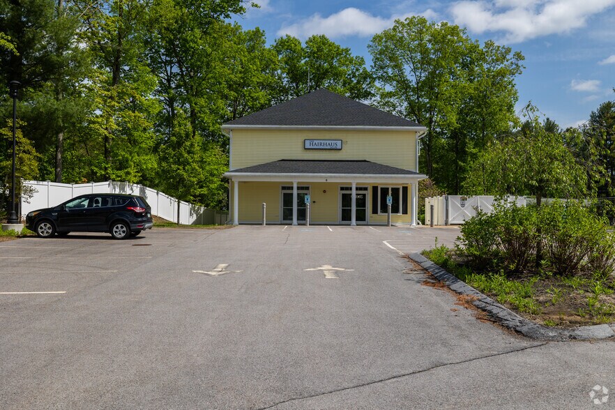 More Photos Of 6 Mohawk Dr, Londonderry Medical For Sale