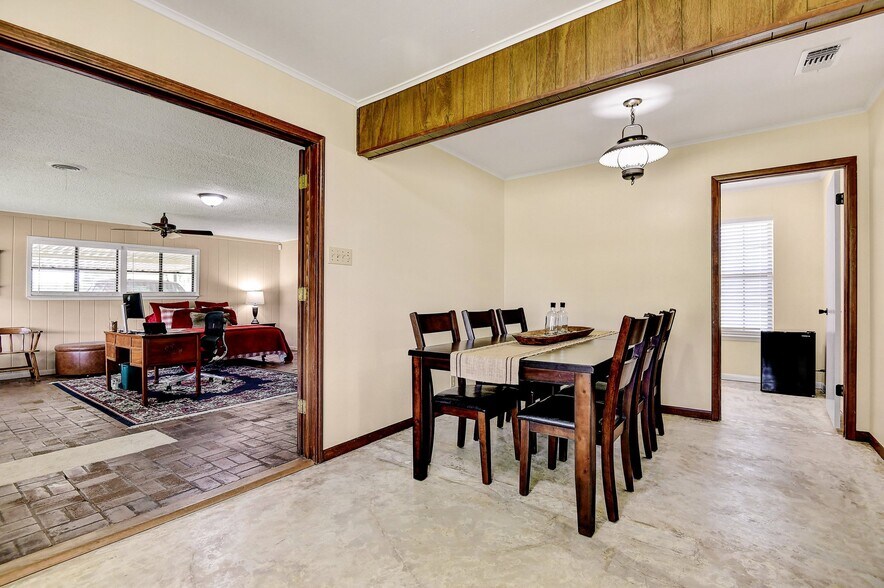 More Photos Of 27160 State Highway 56, Whitesboro Land For Sale