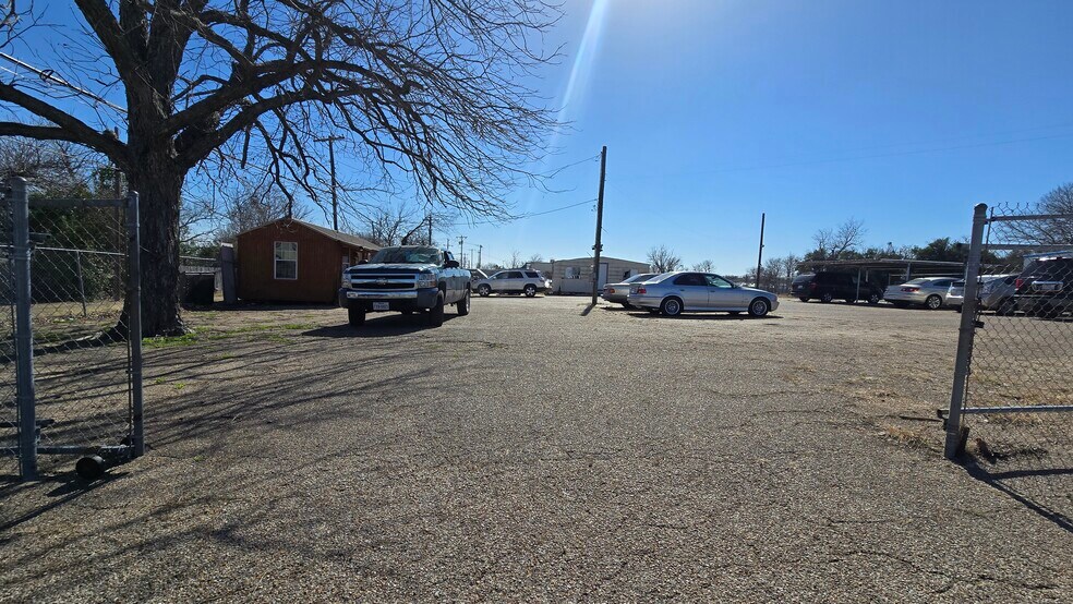 More Photos Of 103 S 8th St, Temple Land For Lease