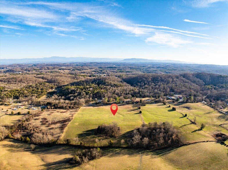 More Photos Of 520 Thorngrove pike, Kodak Land For Sale