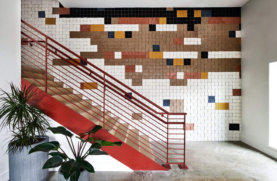 More Photos Of 420 Carroll St, Brooklyn Coworking Space
