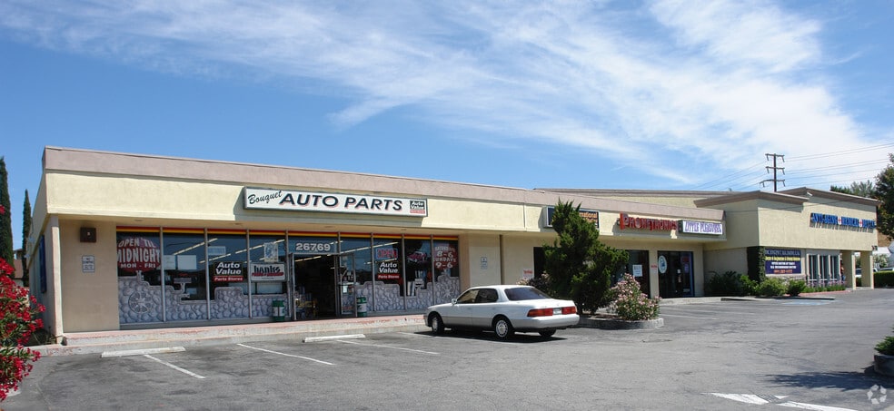 More Photos Of 26809-26815 Seco Canyon Rd, Santa Clarita Unknown For Lease