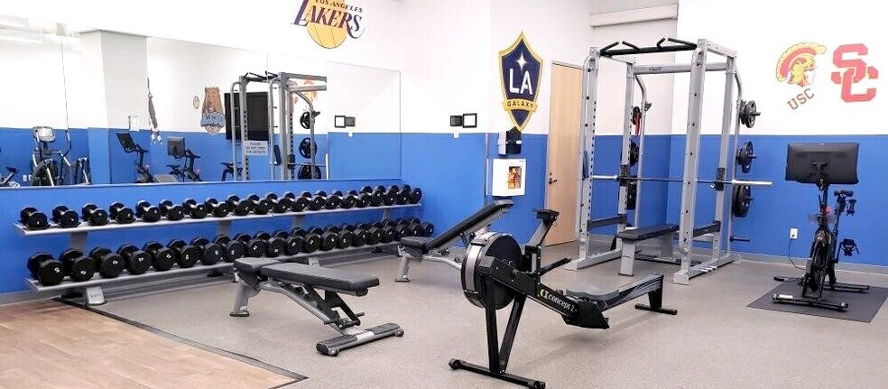 More Photos Of 600 Wilshire Blvd, Los Angeles Office For Lease