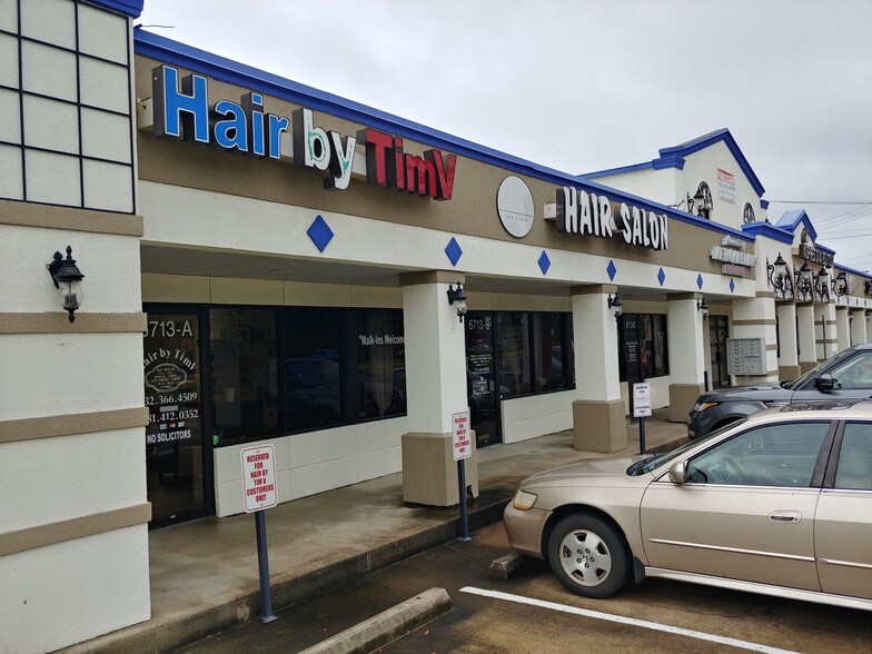 More Photos Of 6713 Broadway, Pearland Freestanding For Lease