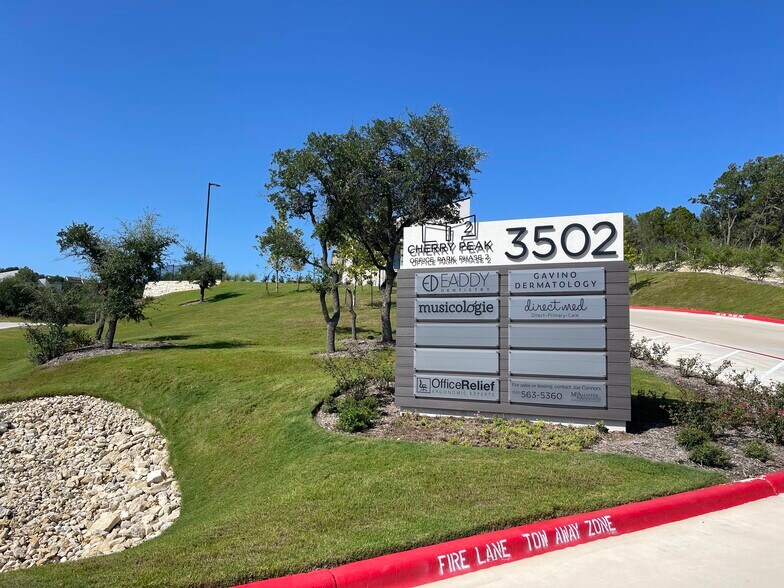 More Photos Of 3502 Wild Cherry Dr, Austin Unknown For Lease