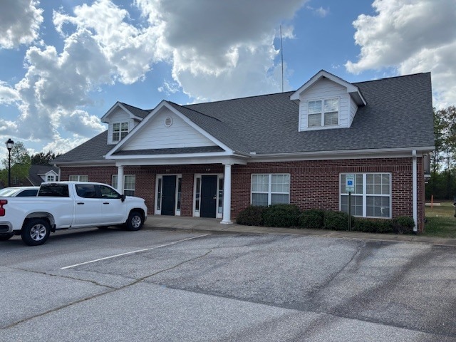 More Photos Of 137-139 Commons Way, Greenville Office For Lease