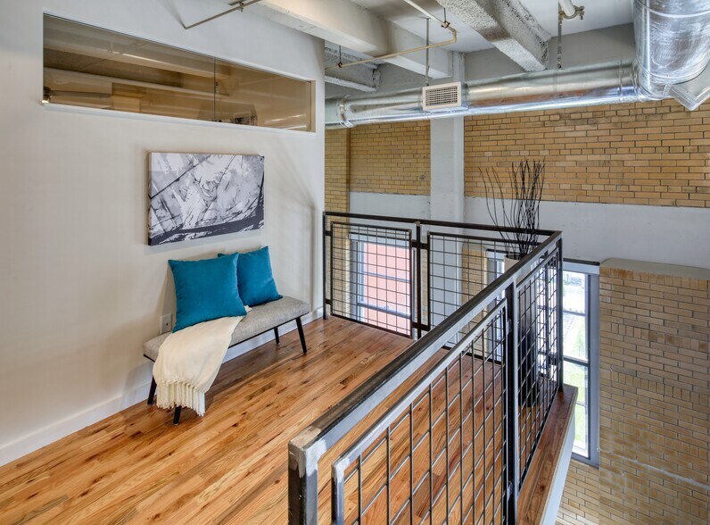More Photos Of 1100 Richmond Hwy, Richmond Apartments For Sale